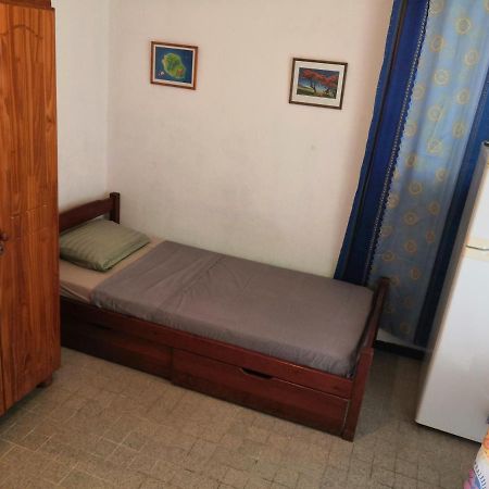 Locatriolet Apartment Saint-Denis Luaran gambar