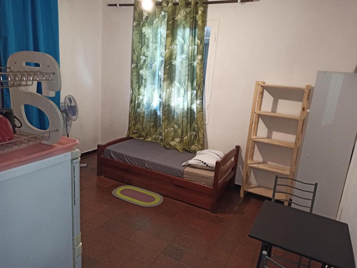 Locatriolet Apartment Saint-Denis Luaran gambar